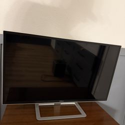 Dell 32” Monitor (D3218HN) $60 Obo