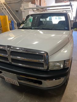 2001 Dodge 2500 Utility Truck