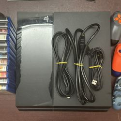 PS4 500gb (3 Controllers, 12 Games)