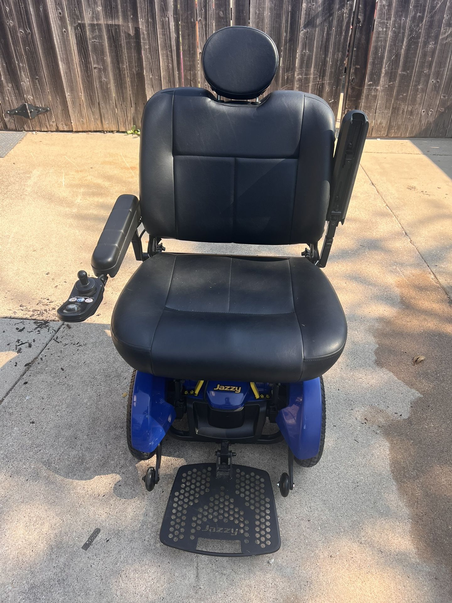 Electric Wheelchair