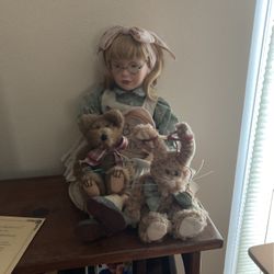 Boyd’s Alyssa With Caroline And Carla A Stitch In Time