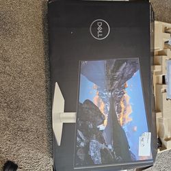 U2422H Dell UltraSharp. 24 4k IPS Thunderbolt Connection.