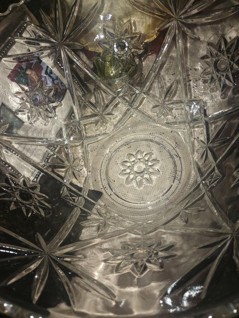 Big Glass Bowl $5 Firm Price Serious Buyers Only Local Pickup