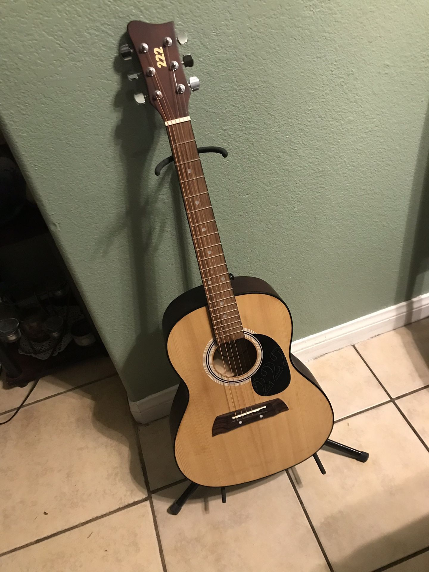 Guitar with stand and picks