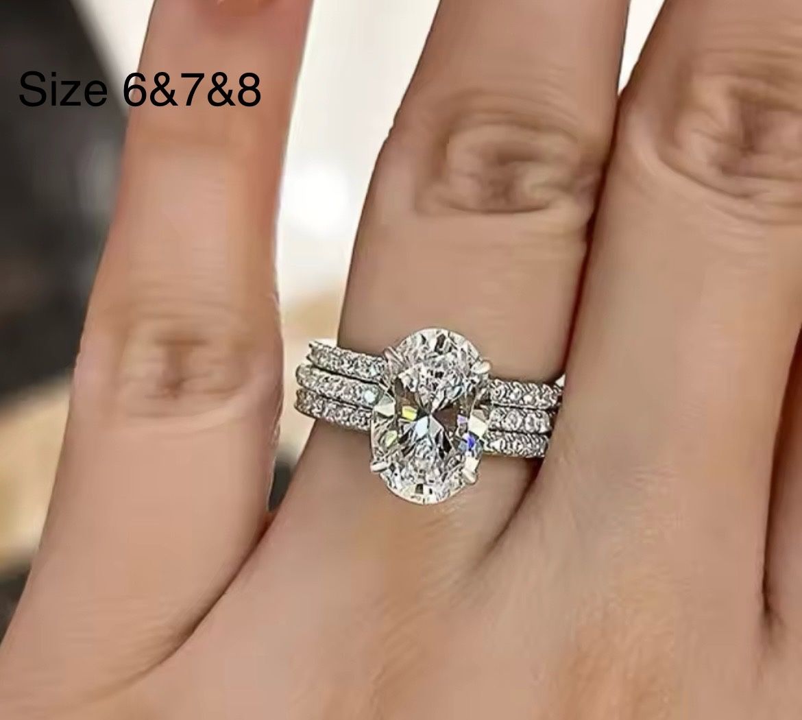 Engagement Ring With Box