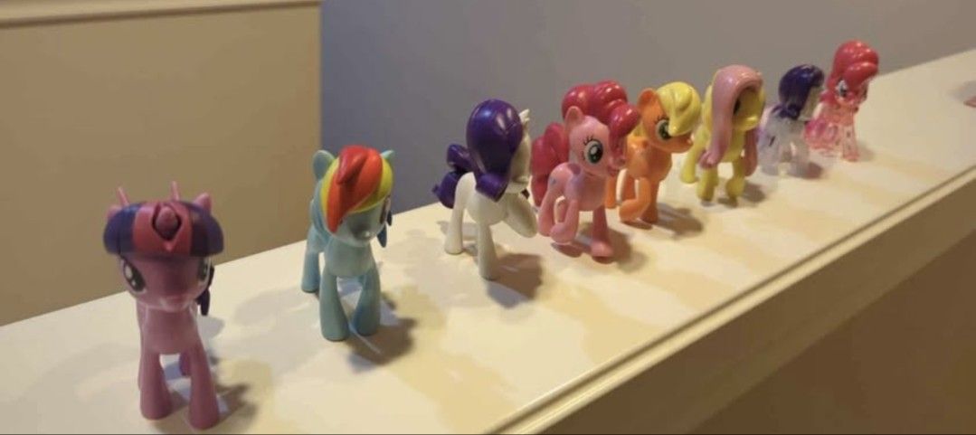 My Little Pony Meet The Mane Collection