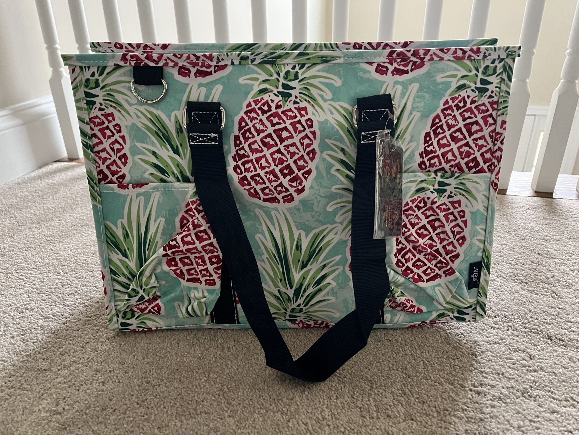 Pineapple Medium Tote NWT