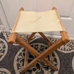 Sturdy Folding Camping Seat