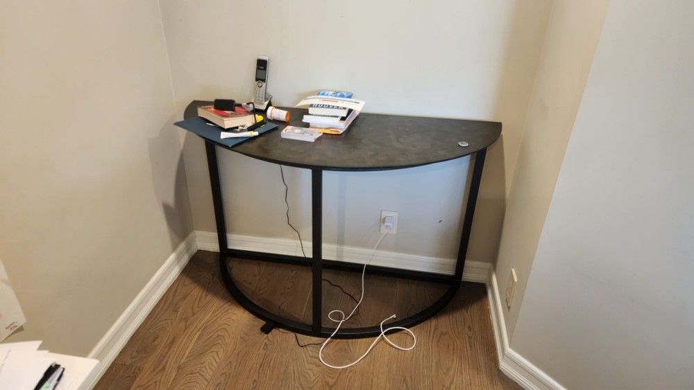 Restoration Hardware Table 