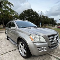 Mercedes GL550