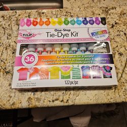 Tie Dy Kit Brand New