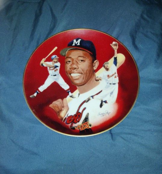 Hank Aaron 1985 "Henry Aaron Edition" Hackett American Collectors Plate #4207
