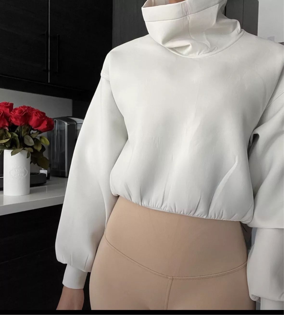 Lululemon Full Flourish Scuba Active Workout Pullover Sweater Sweat Wicking