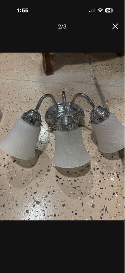 Ceiling lights first and second $30 each third one $10