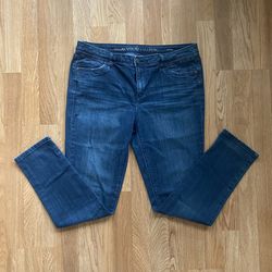 Simply Vera, Vera Wang Dark Wash Mid Rise Skinny Jeans