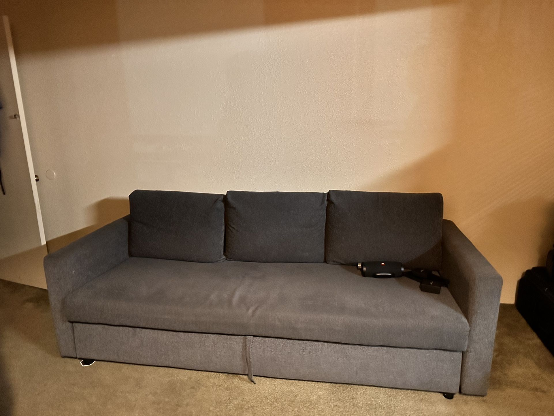 Pull Out Sofa