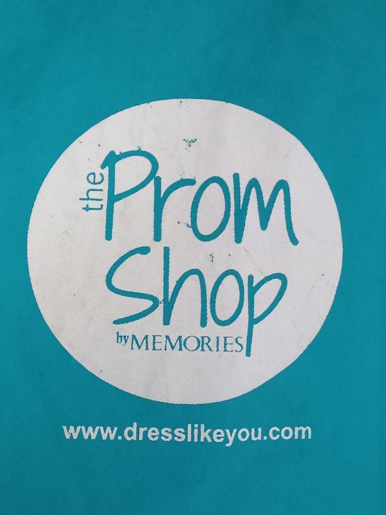 BNWT Mac Duggal Prom/Formal Dress Sz16