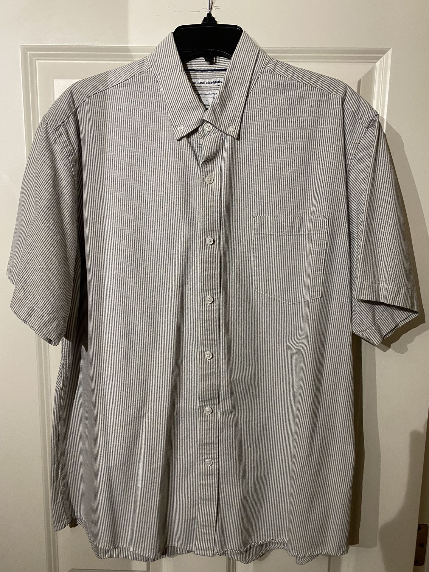 Amazon Essentials Button Up Shirt