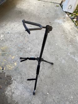 GUITAR STAND