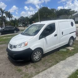 Nissan Nv 200