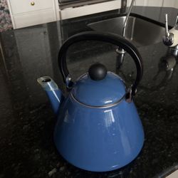Tea Kettle 