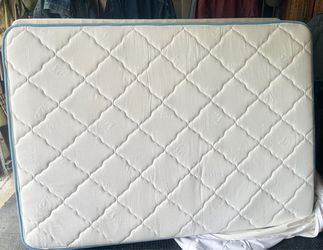 Full size complete bed