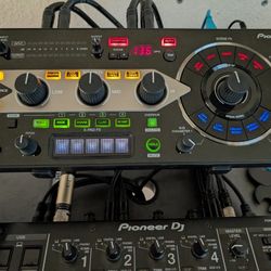 Pioneer RMX 1000 DJ Effects/Sampler Unit