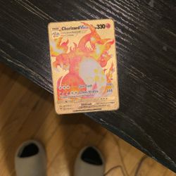 Charizard Max 330 020/89