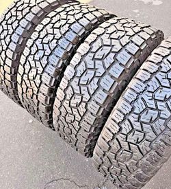 245/70/17 toyo 📍📍 Selling a set of 4 tires with 80% tread life remaining 📍🌟