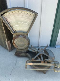 Stimpson Antique Scale - works great