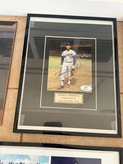 Micky Mantle autographed pictures