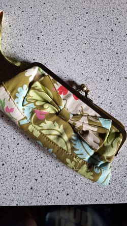 Wristlet