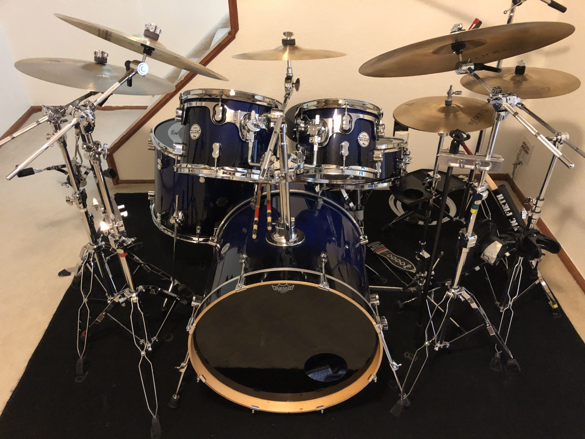 PDP Maple Concept Drum Set (complete With Cymbals Mics/throne/travel Bags