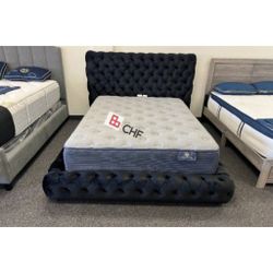 Thanksgiving Black Friday Queen / King Size Bed Frame  // Limited Time Offer 