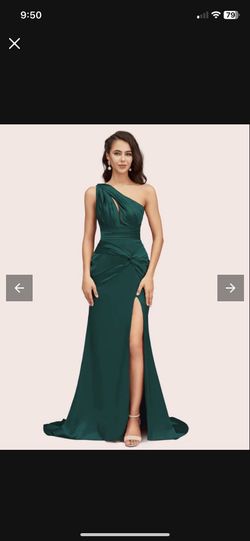 New Formal Dress - Size 9/10