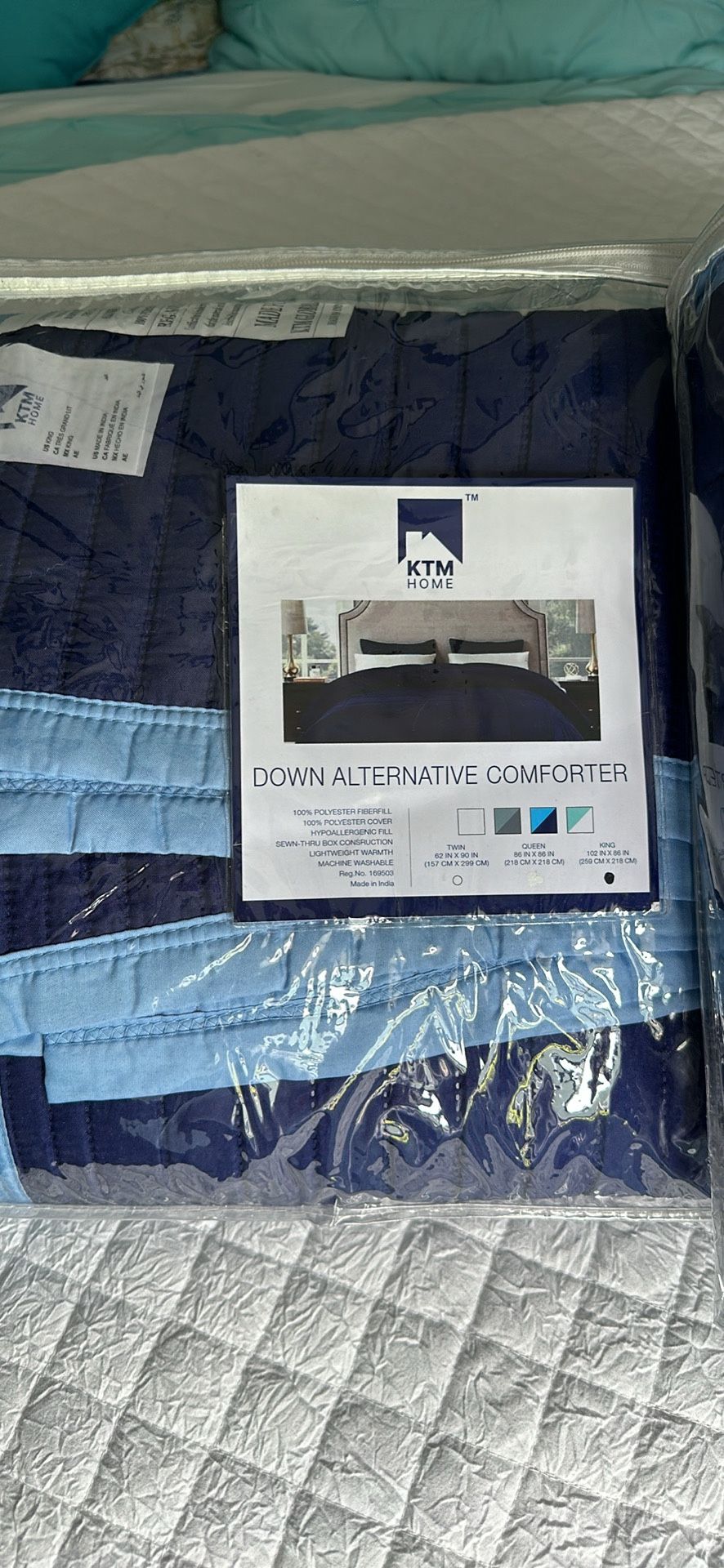 New ••••1 King Reversible light and navy blue-color Down alternative COMFORTER.