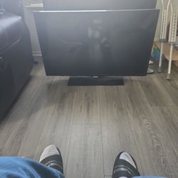 Samsung 40 In TV UN40EH6000 