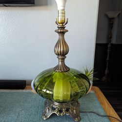 Vintage MCM Green Table Lamp PRICE FIRM 