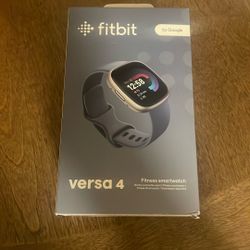 Fitbit Versa 4