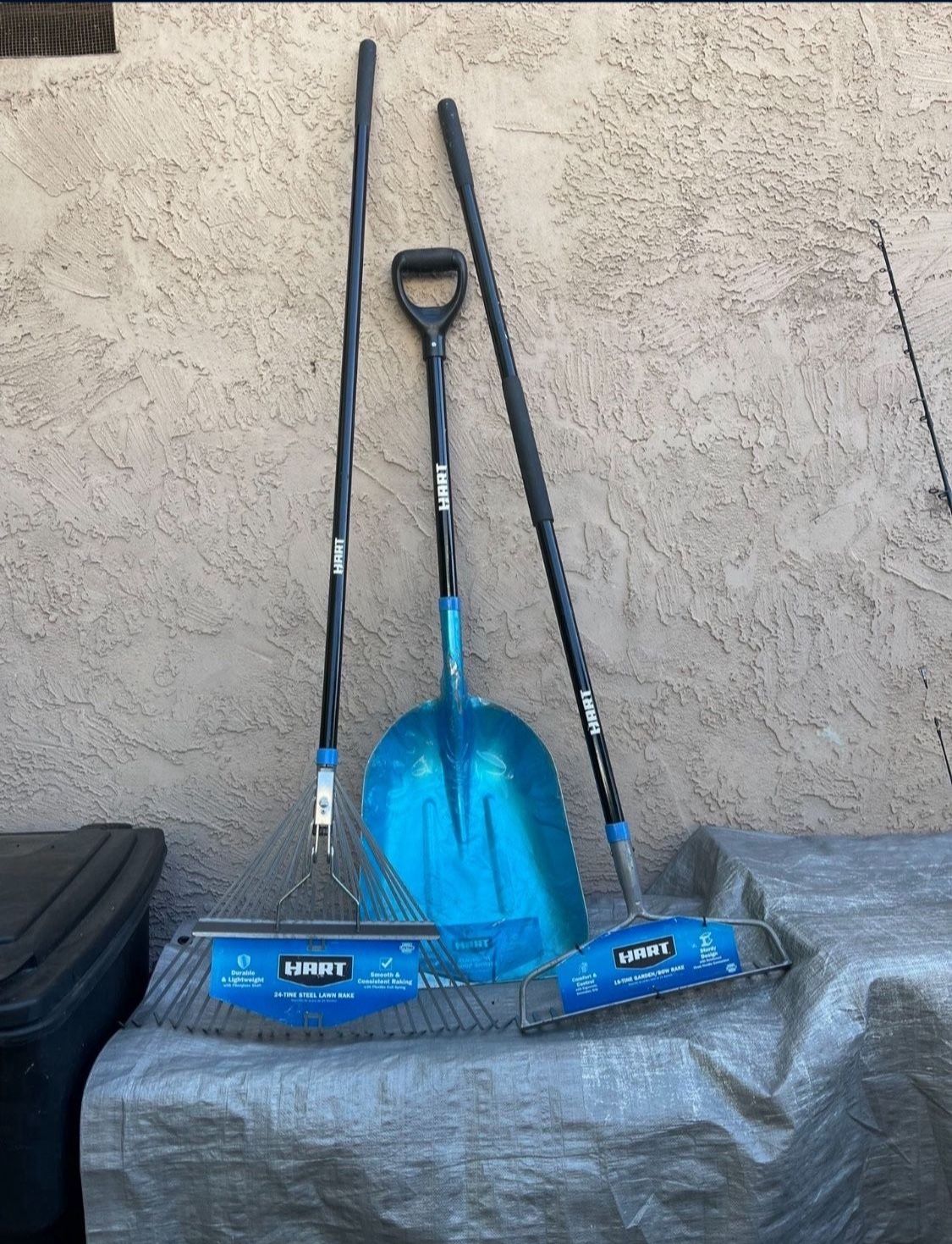 HART Aluminum Scoop Shovel with Fiberglass Shaft and
