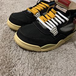 Jordan 4 Retro Union Off Noir DC9533-001 Size US10/5