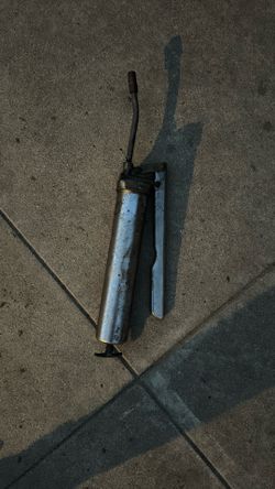 Manual Grease Gun – Heavy Duty – Old Style