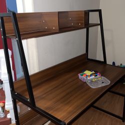 Big Desk With Plenty Of Room 