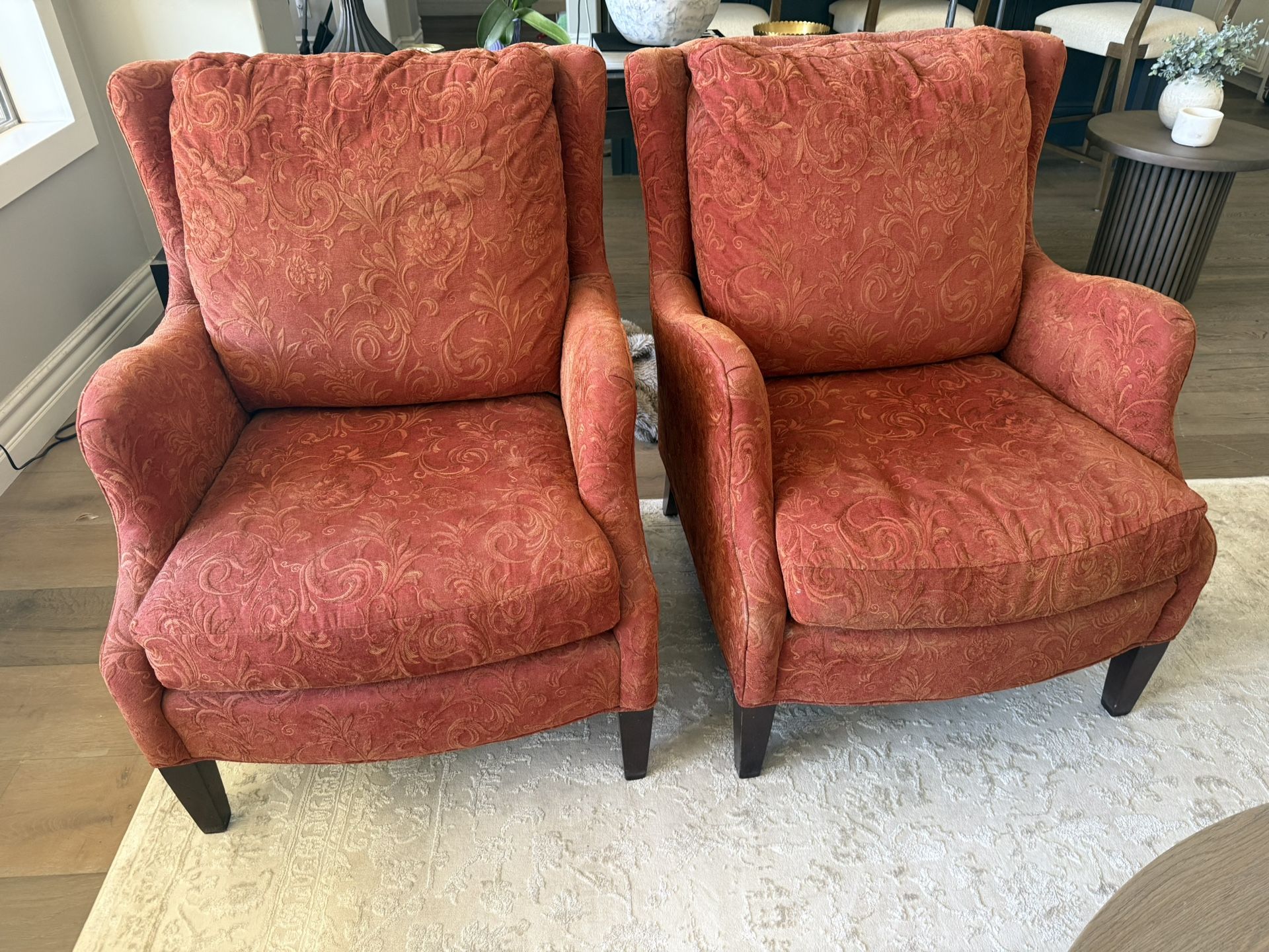 2 Chairs