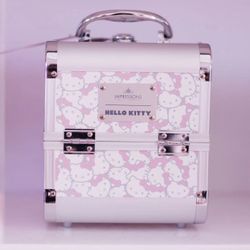 Impressions Hello kitty Vanity Makeup Box