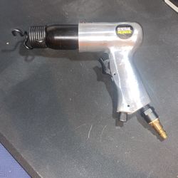 Central Pneumatic Air Hammer 