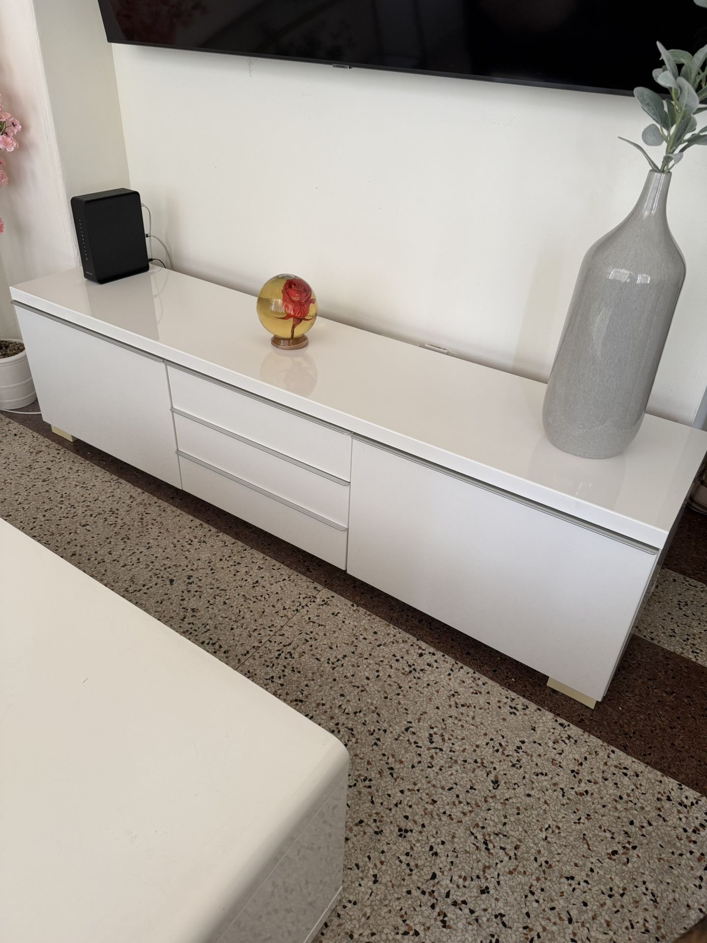 Tv Console And Coffee Table 