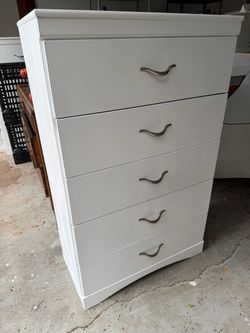 Dresser