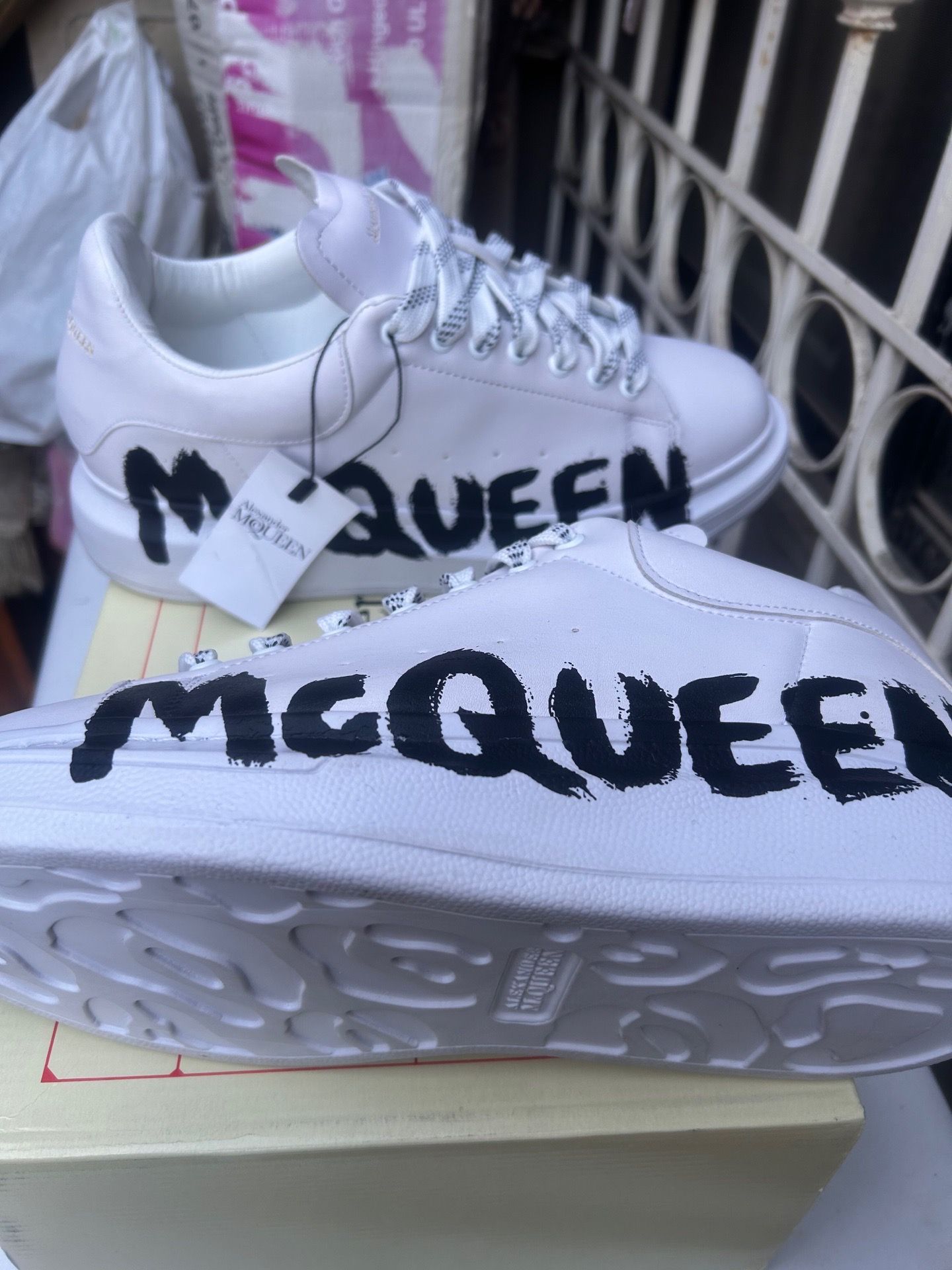 Alexander Mcqueens(Check descriptionâť•)