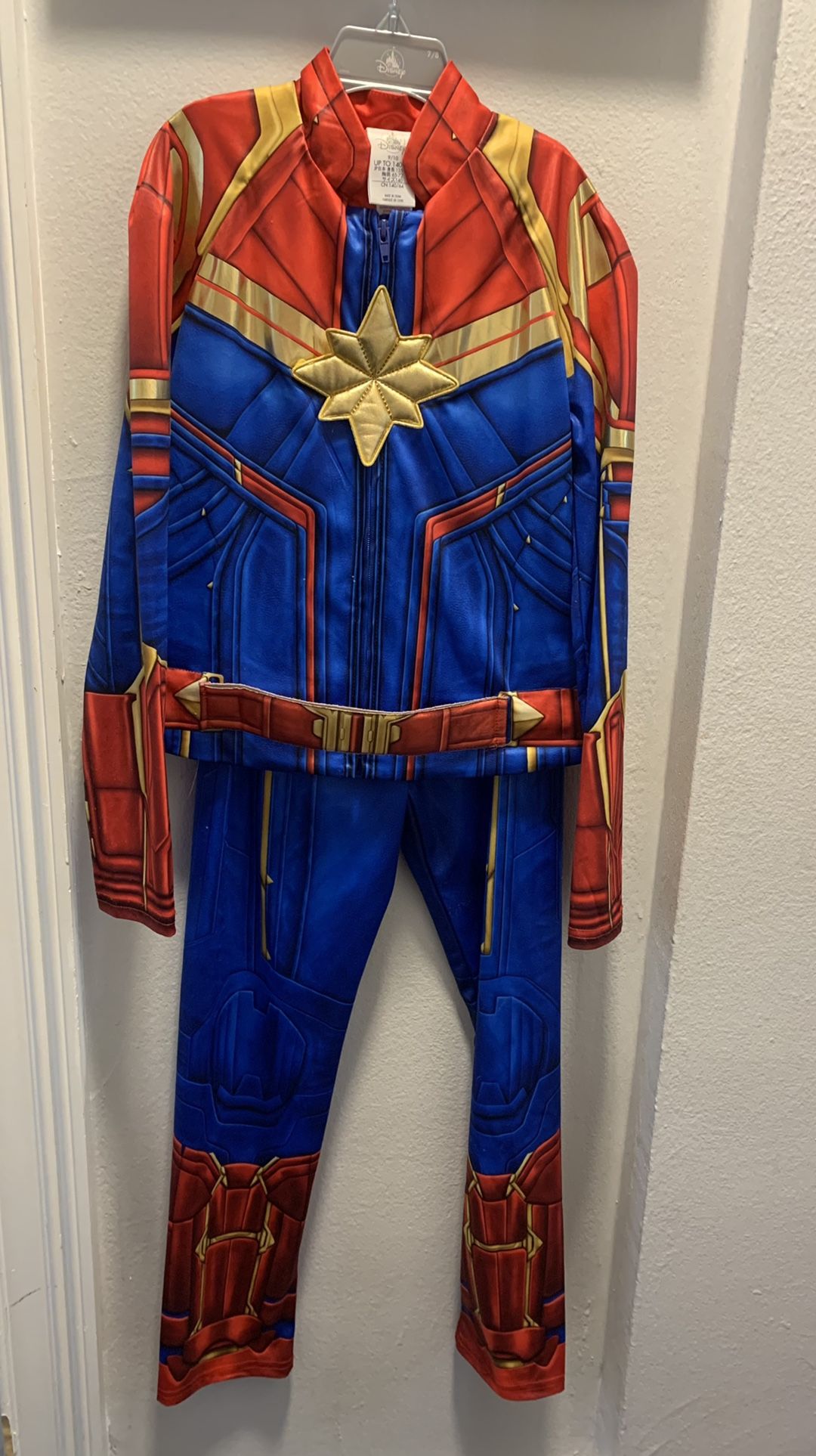 Disney Store Captain Marvel Costume Size 9/10